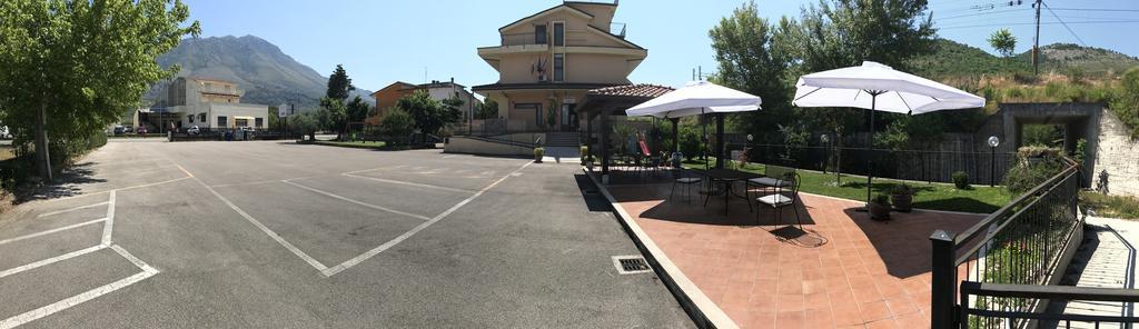 Hotel Ristorante Villa Pegaso San Pietro Infine Exterior foto